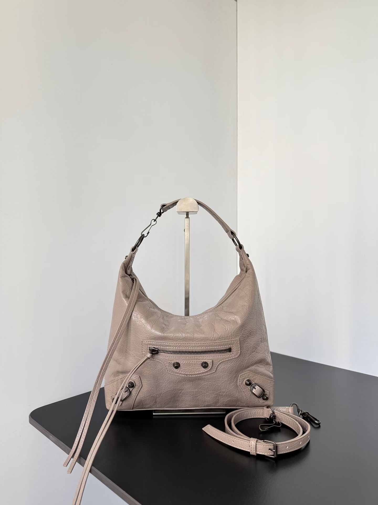 발렌시아가 르시티 호보 28x27x10cm