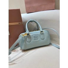 미우미우 5BB142 아르카디 토트백 22x10.5x7.5cm