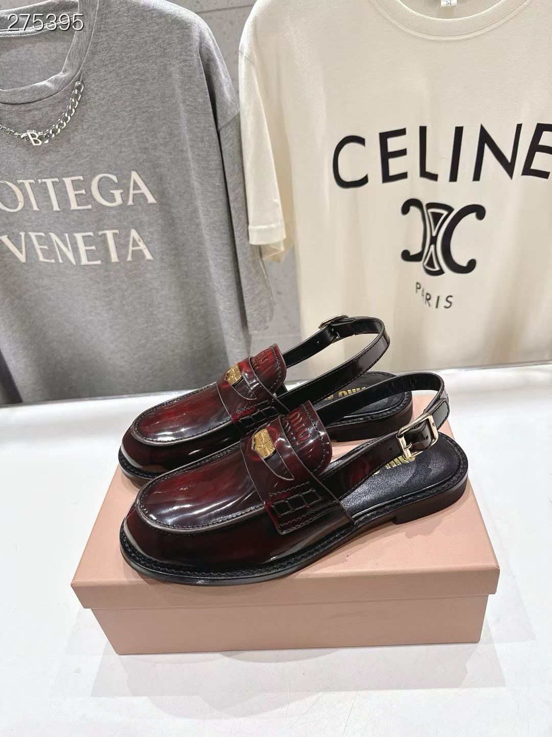 미우미우 26ss 슬링백 로퍼 